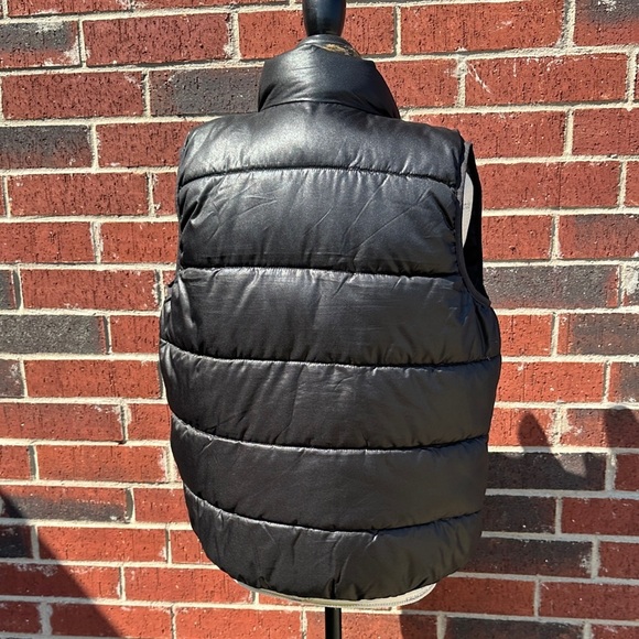 Old Navy Kids Black Puffer Jacket HG - Picture 4 of 4